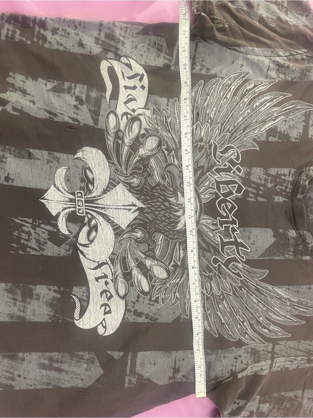 Liberty Men's Olive and Gray Graphic Eagle Tee - Picture 4 of 5